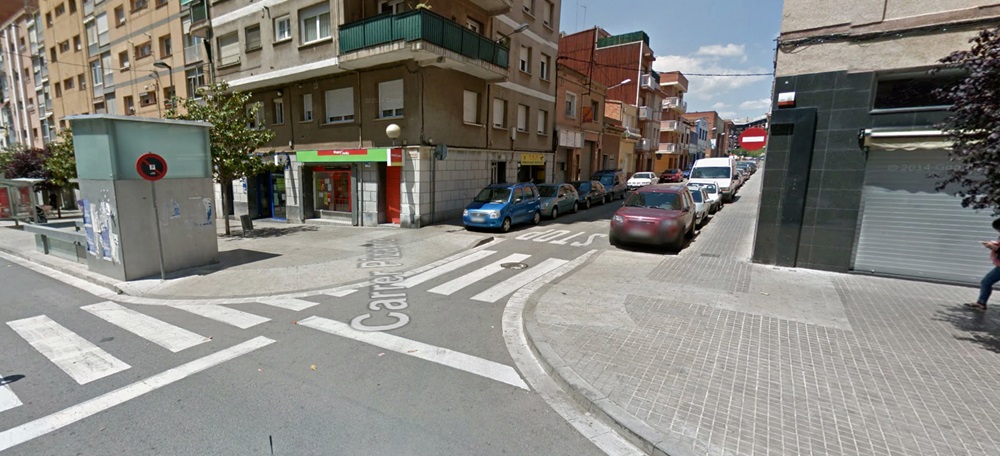 Foto portada: confluència entre el Passeig d'Espronceda i el carrer de Pizarro. Foto via Google Street View.