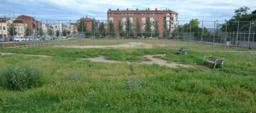 El camp de futbol del carrer dels Reis Catòlics, futur Jardí d'Espronceda-Campoamor. Autor: J.d.A.