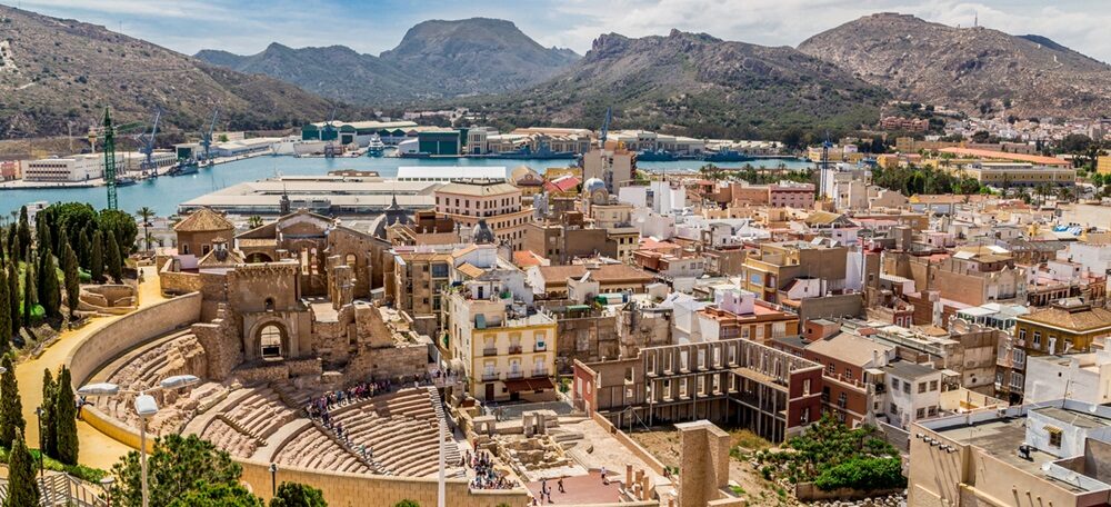 Foto portada: la ciutat de Cartagena.