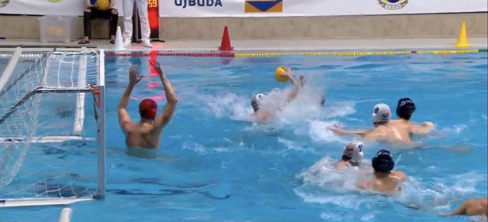 Foto portada: captura de vídeo d'un moment del partit. Autor: @cn_sabadell via Twitter.