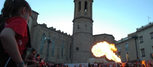Foto portada: el campanar de Sant Fèlix, durant el festival Sabadell, Festa i Tradició de l'any 2012. Autor: David B.