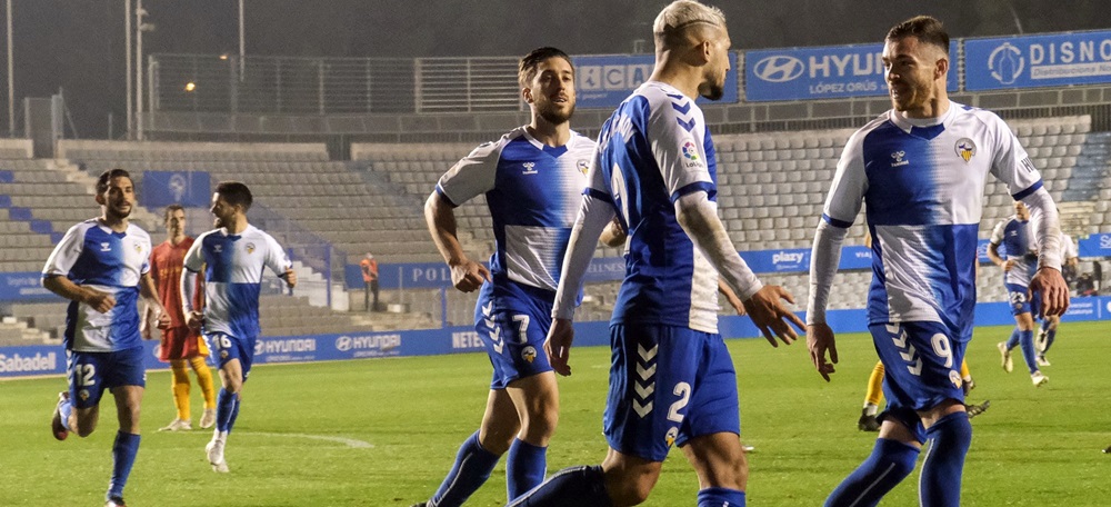 Foto portada: celebració del gol de l'empat. Autor: @CESabadell.