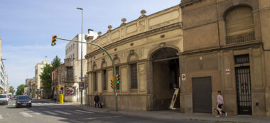 Foto portada: la fàbrica Germans Camps, a la carretera de Terrassa amb la carretera de Molins de Rei. Autor: M.Centella