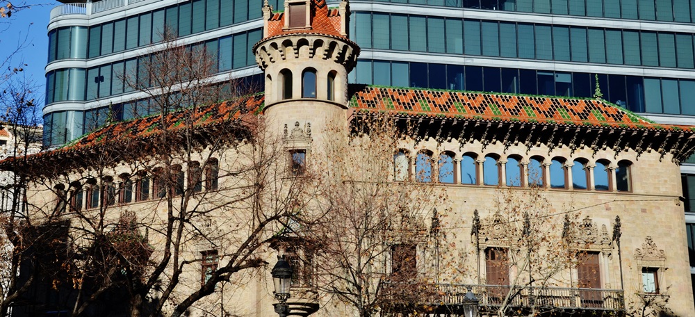 Foto portada: seu central de la Diputació de Barcelona.