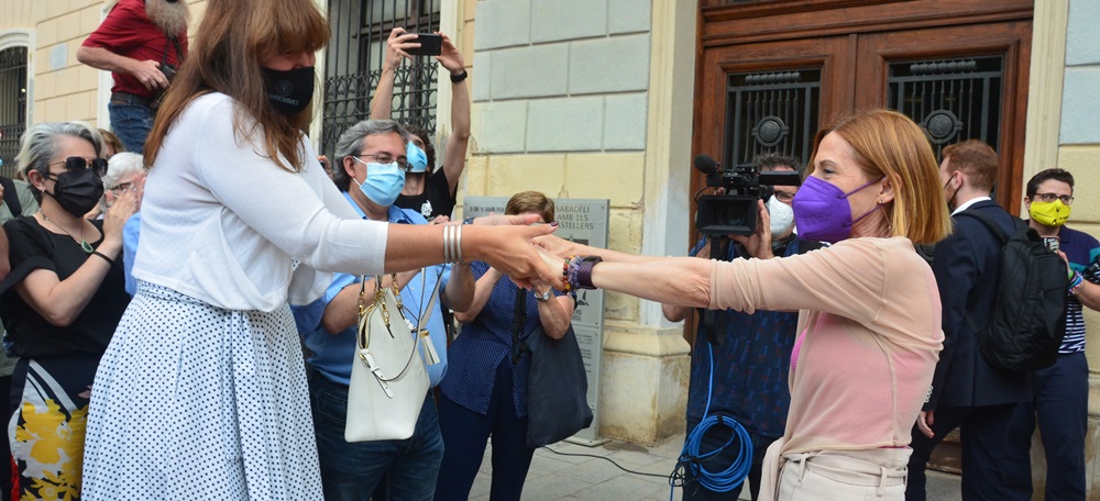 Foto portada: Forcadell, durant la rebuda popular després de l'indult, el 29 de juny de 2021. Autor: David B.