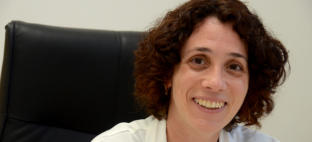 Foto portada: la directora assistencial de l'hospital de Sabadell, Rocío Cebrián. Autor: David B.