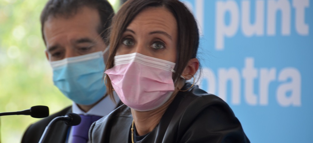 Foto portada: Farrés, quan es va presentar el dispositiu del punt de vacunació massiva. Autor: David B.