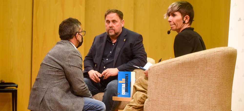 Gabriel Fernàndez, a l'esquerra, amb Oriol Junqueras, fa uns dies. Autor: cedida. 