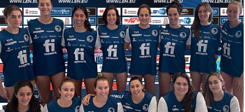 Foto portada: l'equip femení del CN Sabadell, després d'accedir a quarts de finals de l'Eurolliga. Autor: CN Sabadell via Instagram.