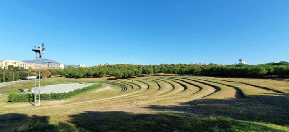 Comencen les obres de reparació de les grades de l’Amfiteatre del Parc de Catalunya. Autor: Cedida.