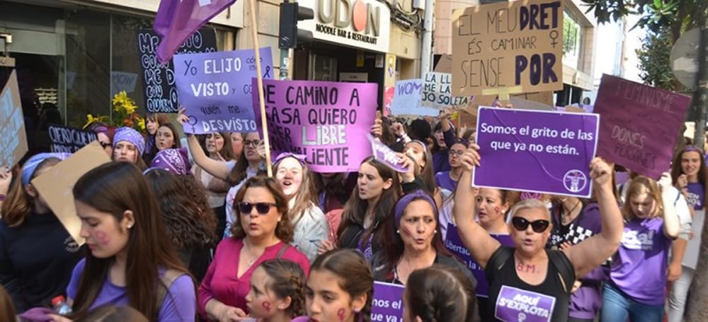 Foto portada: manifestació del 8-M l'any 2020. Autor: J.d.A.