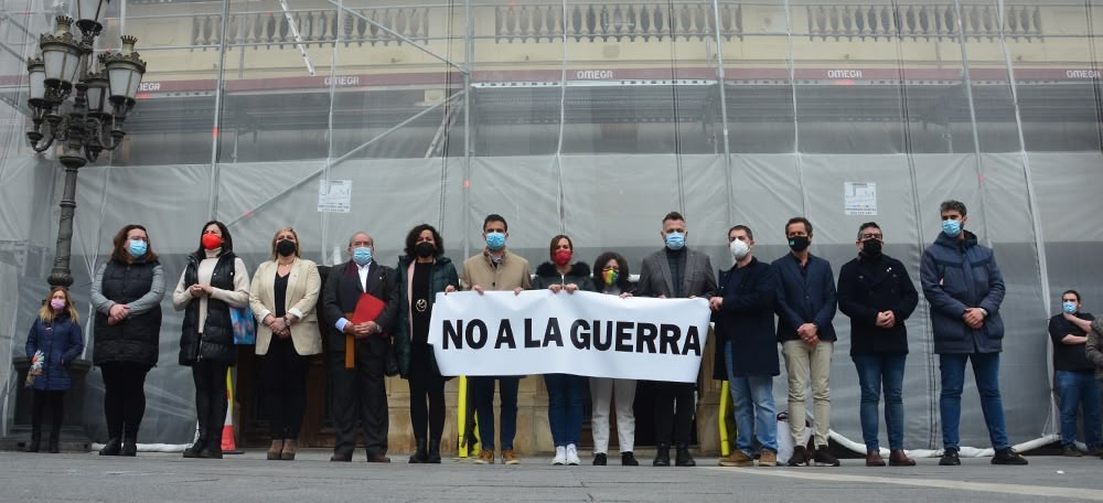 Minut de silenci contra la guerra. Autor: David B.