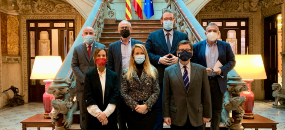 Foto portada: reunió de l'Arc Metropolità amb la nova delegada del Govern d'Espanya a Catalunya. Autor: cedida.