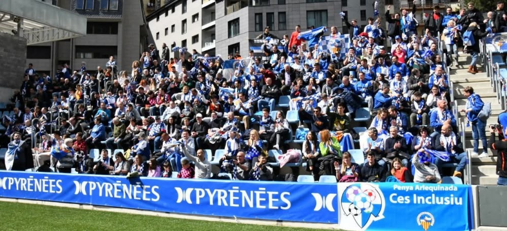 L'afició del Sabadell desplaçada a Andorra. Autor: CES Twitter