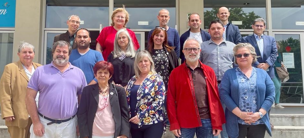 Foto de família d'Ara Catalunya, aquest dissabte a Can Balsach. Autor: cedida.