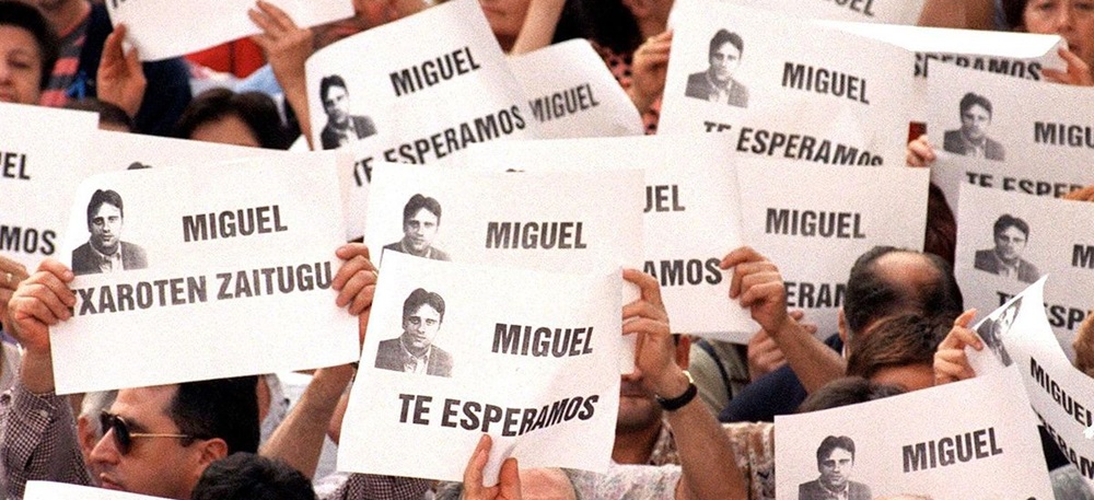 Manifestación con motivo del secuestro de Miguel Ángel Blanco. 