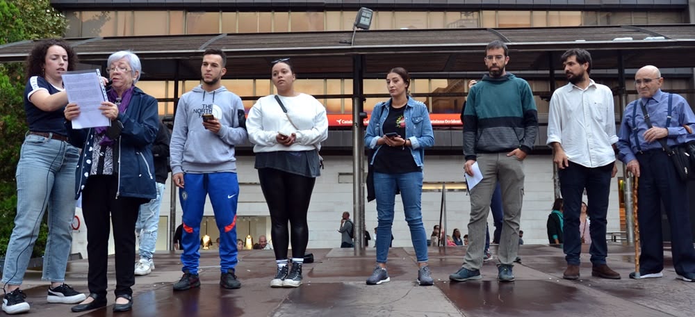 Manifestació a favor de la continuïtat del CSA L'Obrera, el 8 d'octubre de 2022. Autor: J.d.A.