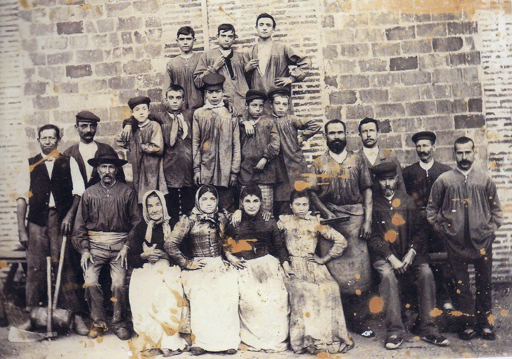 Treballadors cap 1890. Autor desconegut/ERP.