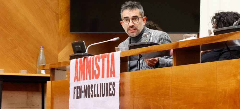 Foto portada: Fernàndez, al ple municipal de gener. Autor: David Jiménez.