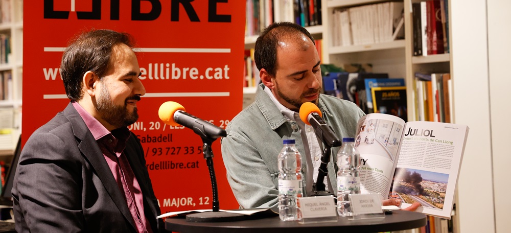 Foto portada: Claveria i De Arriba, durant la presentació. Autor: David Jiménez.
