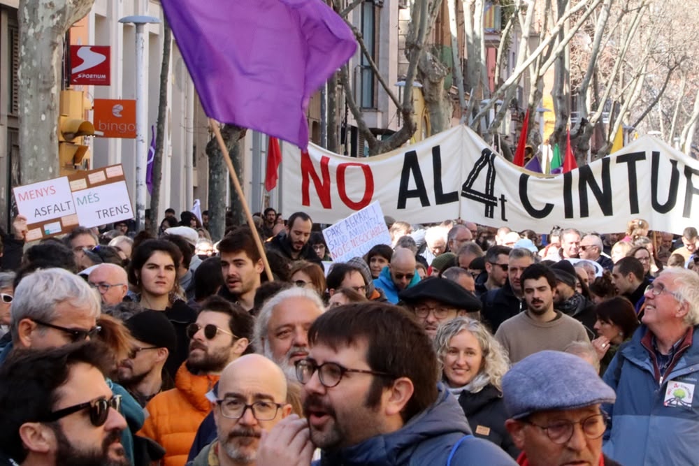 Manifestació contra el Quart Cinturó, el 26 de febrer de 2023. Autor: ACN.