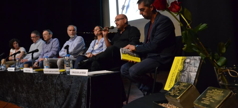 La taula rodona d'aquest dijous a l'Auditori del Casal Pere Quart. Autor: J.d.A.