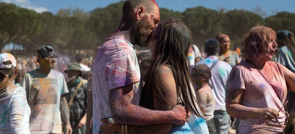 Foto portada: un moment de la festa Holi 2023. Autora: Alba Garcia.