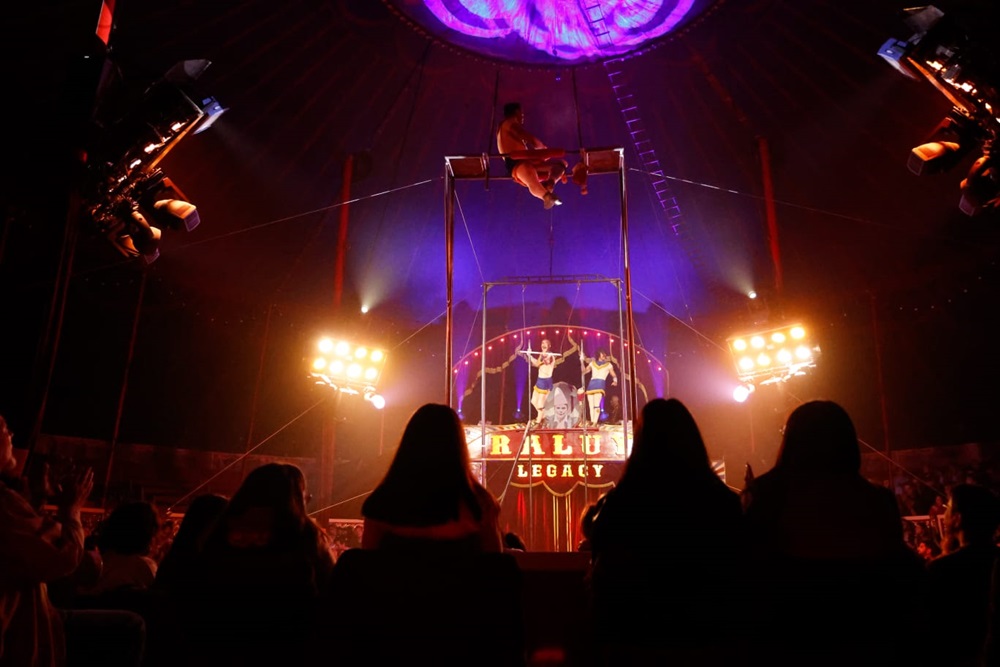 Una imatge de l'entrena de l'espectacle 'In Art we Trust', del circ Raluy Legacy. Autor: D.Jiménez.