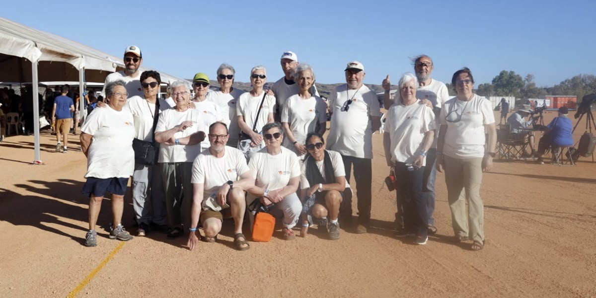 Foto portada: l'expedició australiana de l'Astronòmica i Vallès Tour. Autor: cedida.