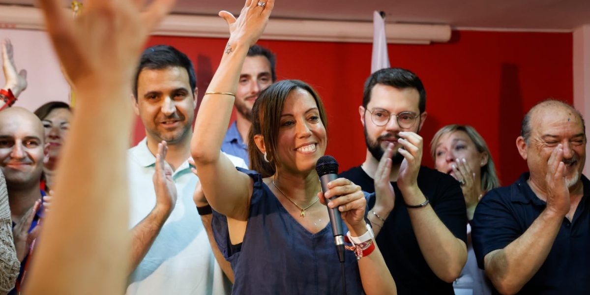 Foto portada: Farrés, celebrant els resultats del PSC. Autor: David Jiménez.