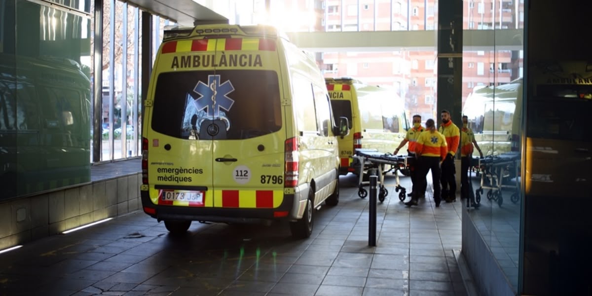 Ambulància al Parc Taulí, en una foto d'arxiu. Autora: Alba Garcia.