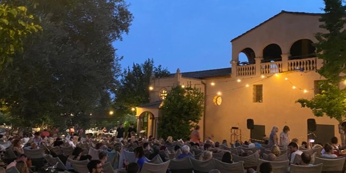 La Capella de Can Gambús en un cinema a la fresca. Autora: J. Ramon