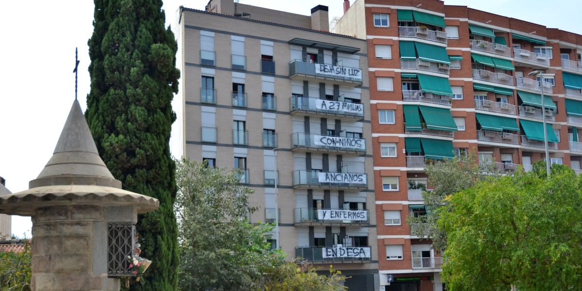 Exterior del bloc de la PAH anomenat Guillem Agulló, a la Gran Via. Autor: Jordi Muñoz.