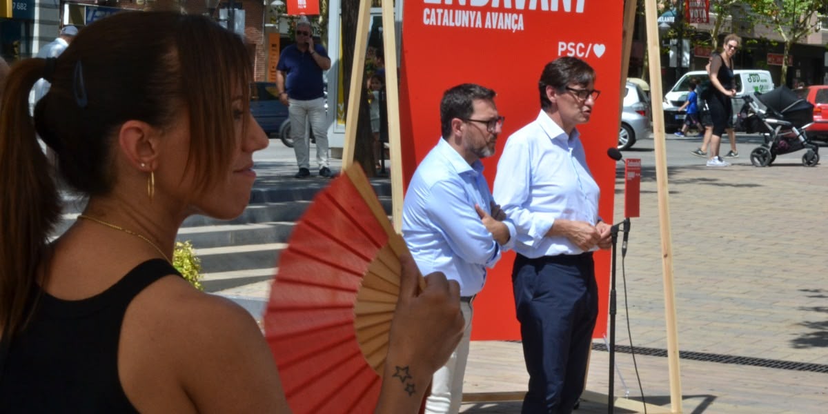 Foto portada: Marta Farrés, Paco Aranda i Salvador Illa. Autor: J.Muñoz