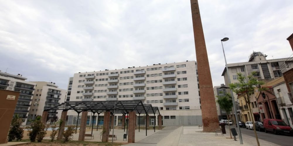 Foto portada: la plaça del Vapor Gorina.