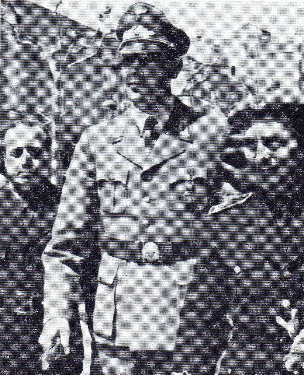 Marcet, Hans Thomsen,i Correa Véglison en la visita del cap del Partit Nazi a Sabadell (14 abril 1941)