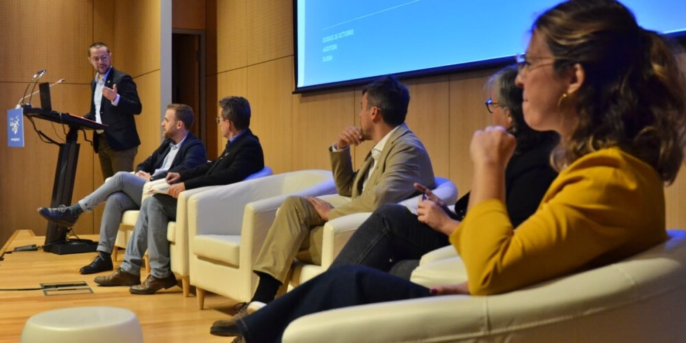 Foto portada: inauguració del Congrés de Qualitat de l'Aire, aquest dijous. Autor: J.d.A.