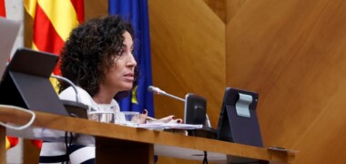 Foto portada: la tinenta d'alcaldessa Montse González, al ple d'octubre. Autor: D.Jiménez.