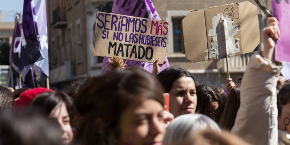 Foto portada: manifestació pel 8M a Sabadell, fa un parell d'anys. Autor: David B.