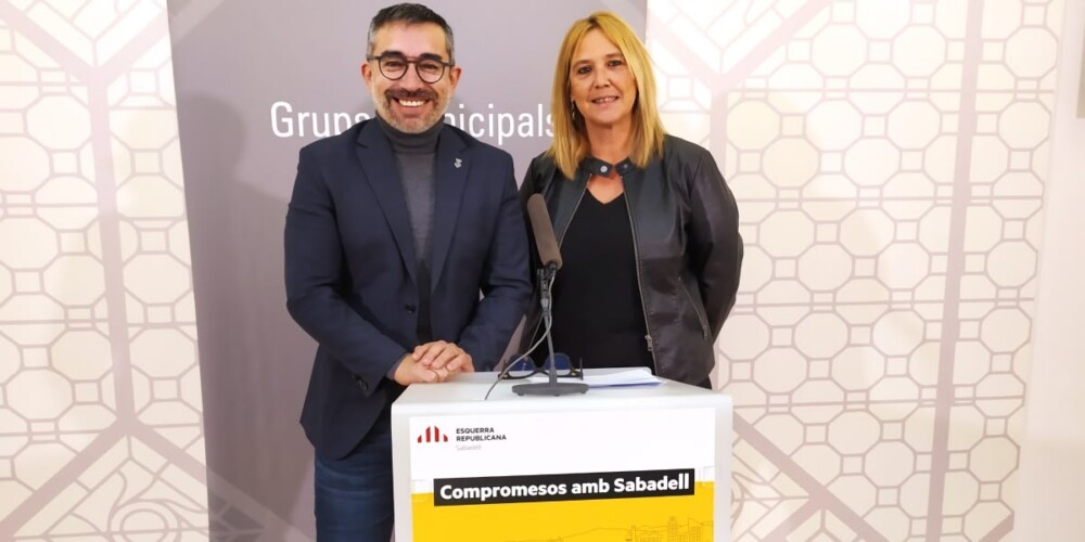 Foto portada: els regidors Gabriel Fernàndez i Sílvia Renom, aquest matí. Autor: ERC / cedida.