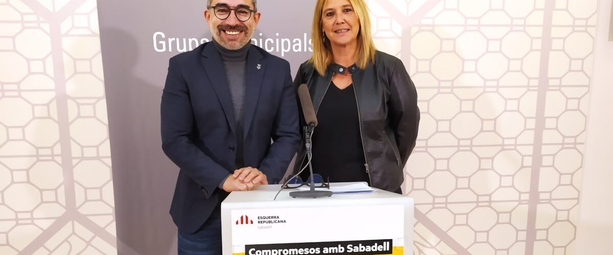 Foto portada: els regidors Gabriel Fernàndez i Sílvia Renom, aquest matí. Autor: ERC / cedida.