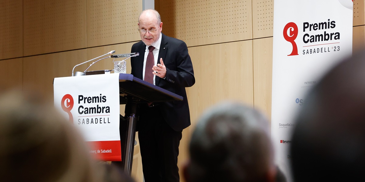 El president de la Cambra, Ramon Alberich, durant el seu discurs. Autor: D.J.