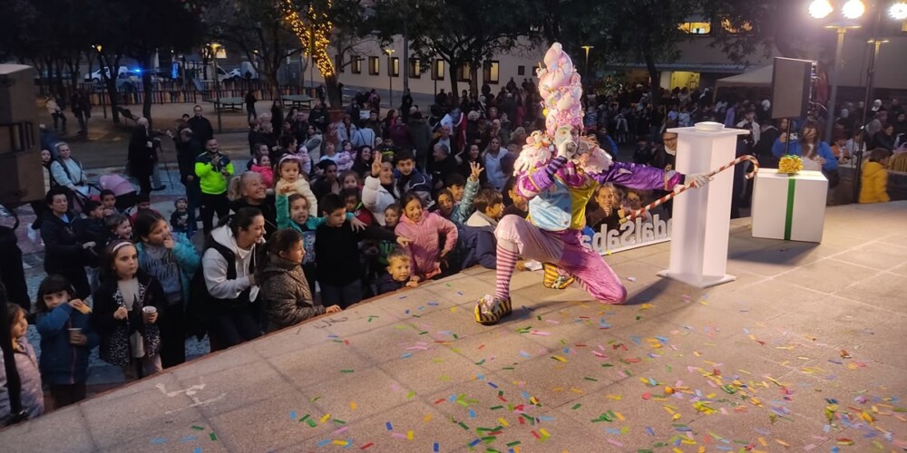 Foto portada: el Llaminer, a la festa de Can Puiggener. Autor: Sabadell Cultura / X (abans Twitter).