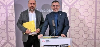 Foto portada: l'advocat Raúl García Barroso i el portaveu d'ERC a l'Ajuntament, Gabriel Fernàndez. Autor: J.d.A