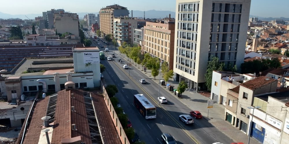 Foto portada: la Gran Via de Sabadell, fa un temps. Autor: J.d.A.