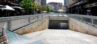 Foto portada: la rampa d'accés, que alguna dia haurà de ser rampa de sortida de l'aparcament del Passeig Manresa, en una imatge d'arxiu. Autor: David B