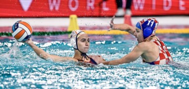 Bea Ortiz, durant els quarts de final del campionat d'Europa. Autor: RFEN.