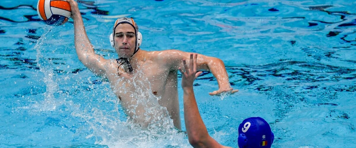 Foto portada: el waterpolista de la selecció espanyola Álvaro Granados. Autor: RFEN.