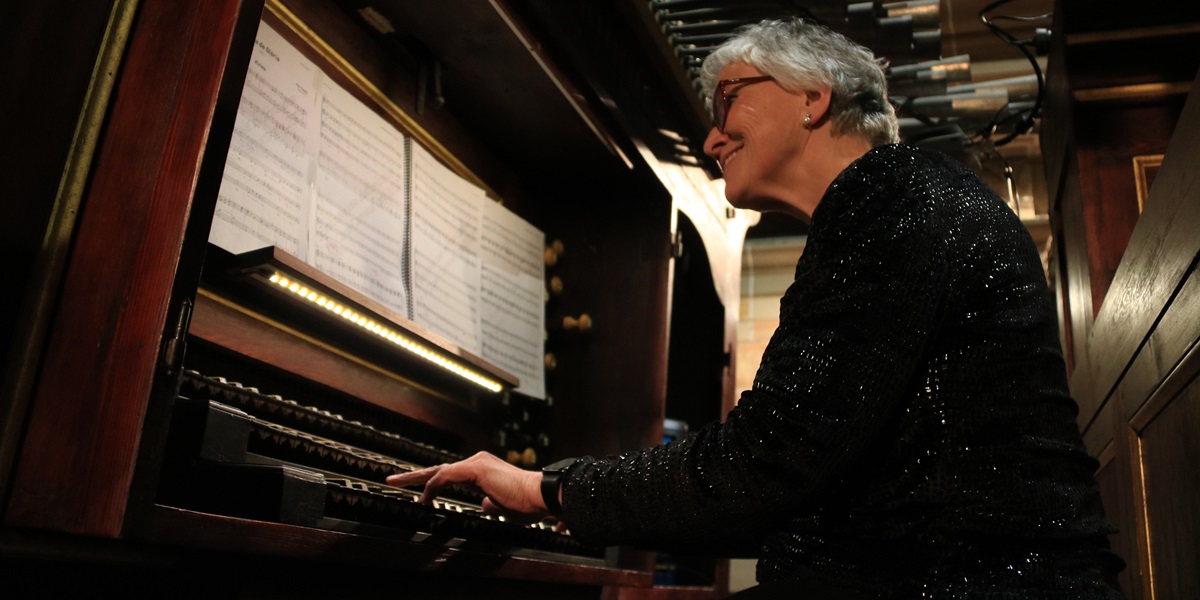 Foto portada: l'orgue, durant l'estrena mundial de 'Missa de glòria' de Pau Casals, al Vendrell, el passat mes de desembre. Autor: ACN.