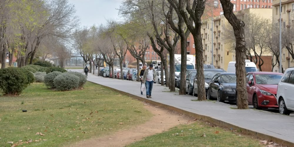 Foto portada: el carrer de l'alcalde Ribé, a Ca n'Oriac, l'any 2022. Autor: Izan Vizuete.